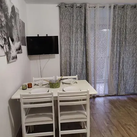 *le Super Land* Parking Prive * Cadre Verdoyant* *